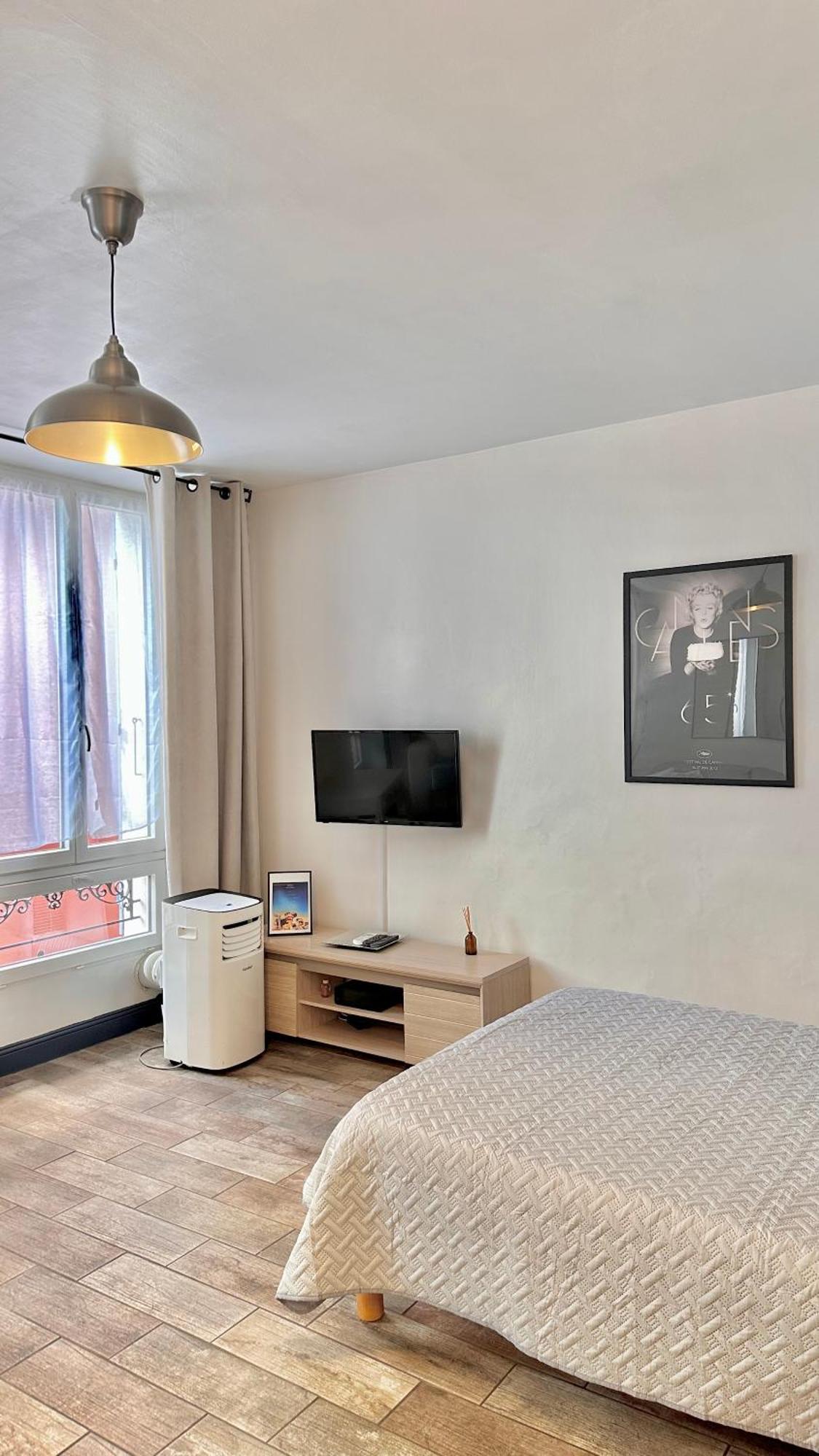 Monroe'S Studio At The Heart Of Cannes And Beaches Екстериор снимка